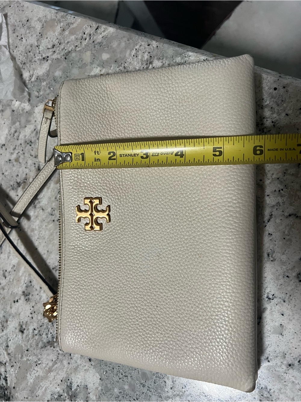 Tory Burch Cream Pebbled Leather Crossbody with Gold Hardware - Picture 13 of 15